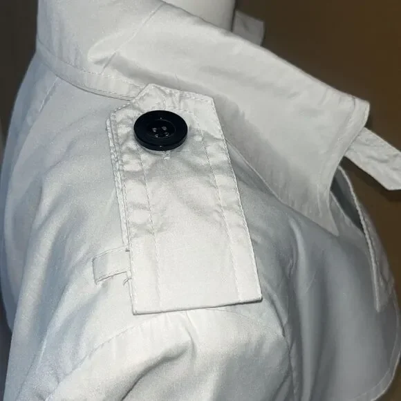 Kennet Blake White Jacket - Picture 10 of 14